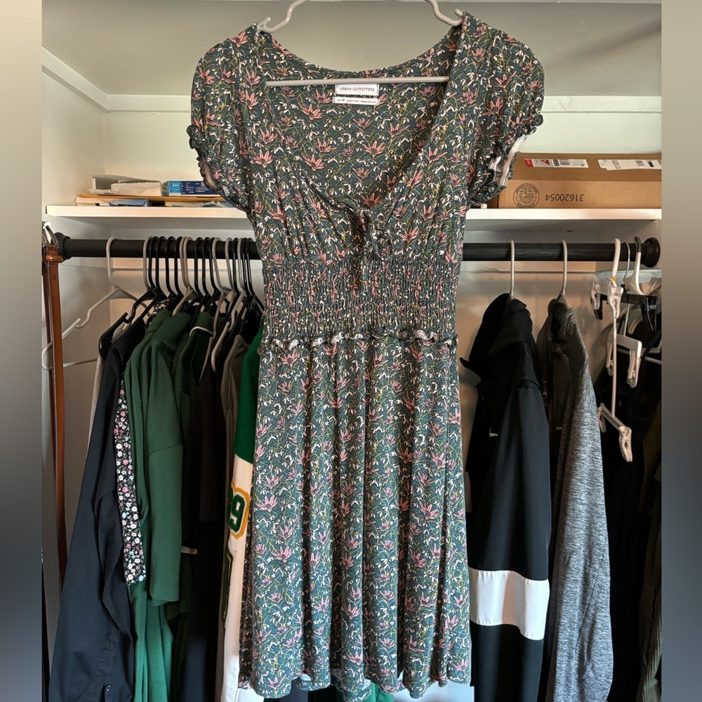 Urban Outfitters Charlie Knit Smocked Puff Sleeve Midi Dress -Floral